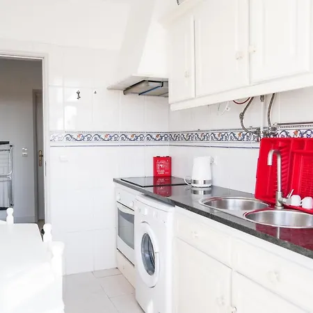 Surf 아파트 페니케