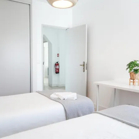 Apartment Surf